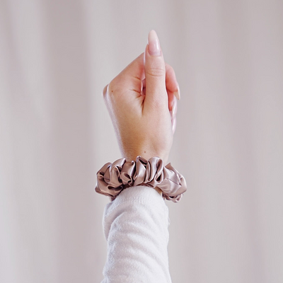 Sovasana SilkesScrunchie