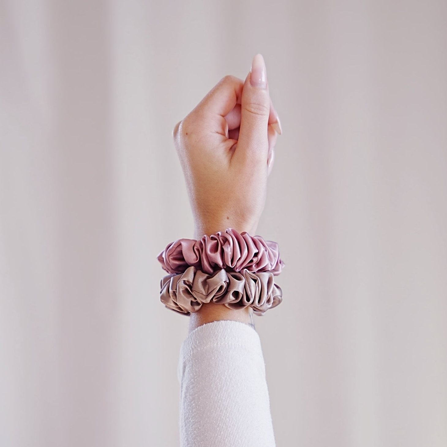 Sovasana SilkesScrunchie